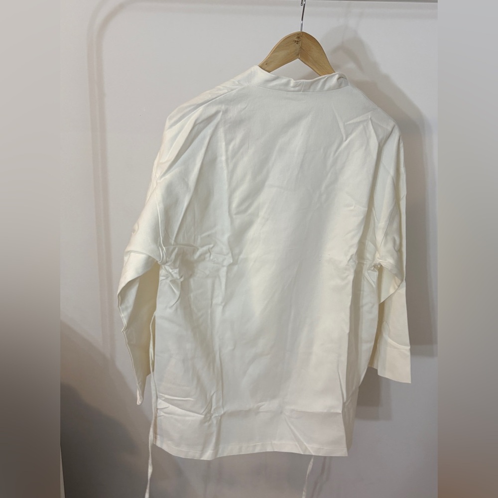 White Wrap Jacket - Picture 2 of 3